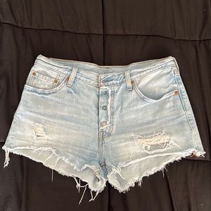 Levi’s 501 jean shorts
